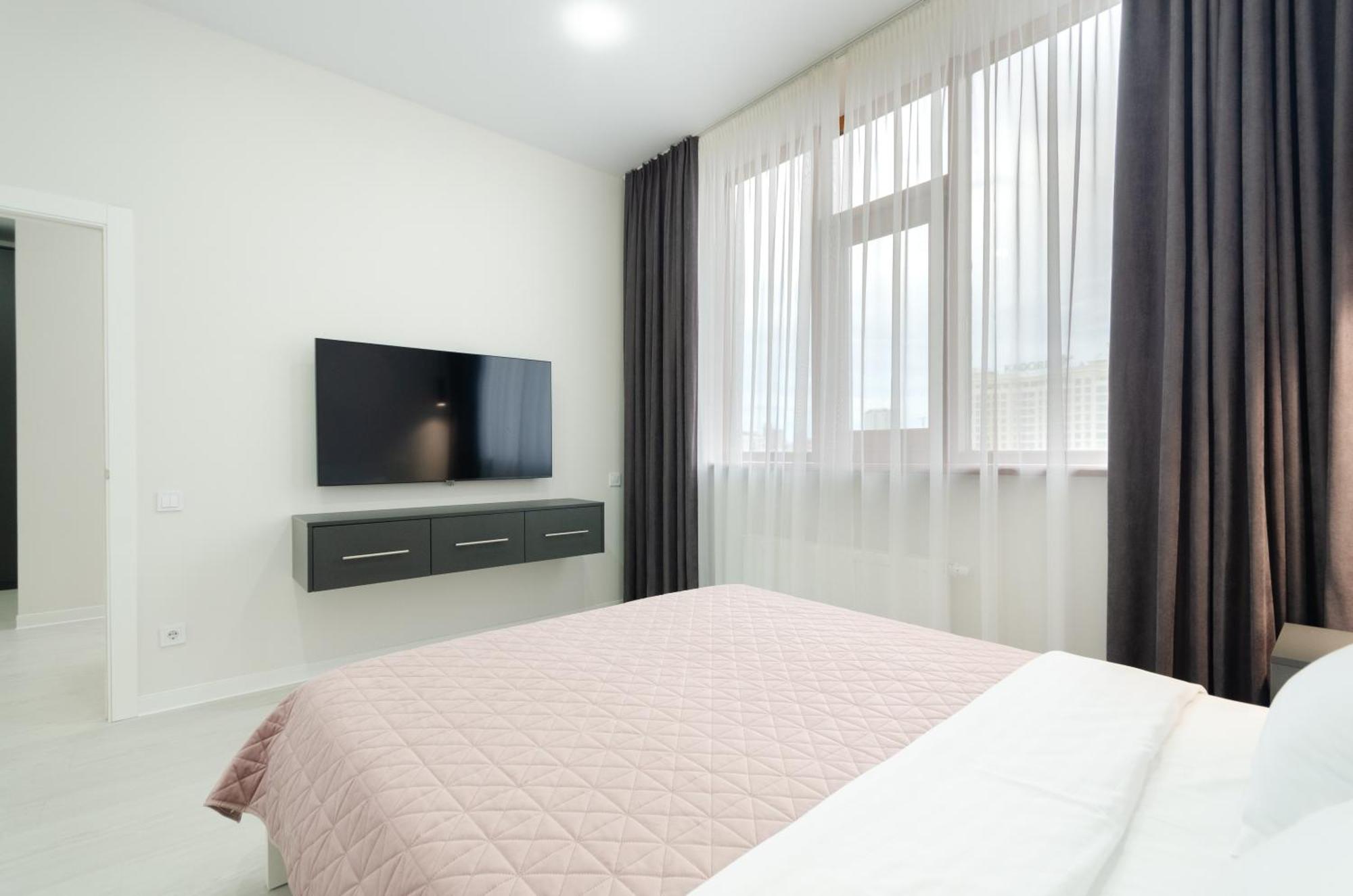 Petrovdom Inn Rc Diplomat Hall -The Smart Hotel Apartment Panoramic City View I Kiew Exterior foto