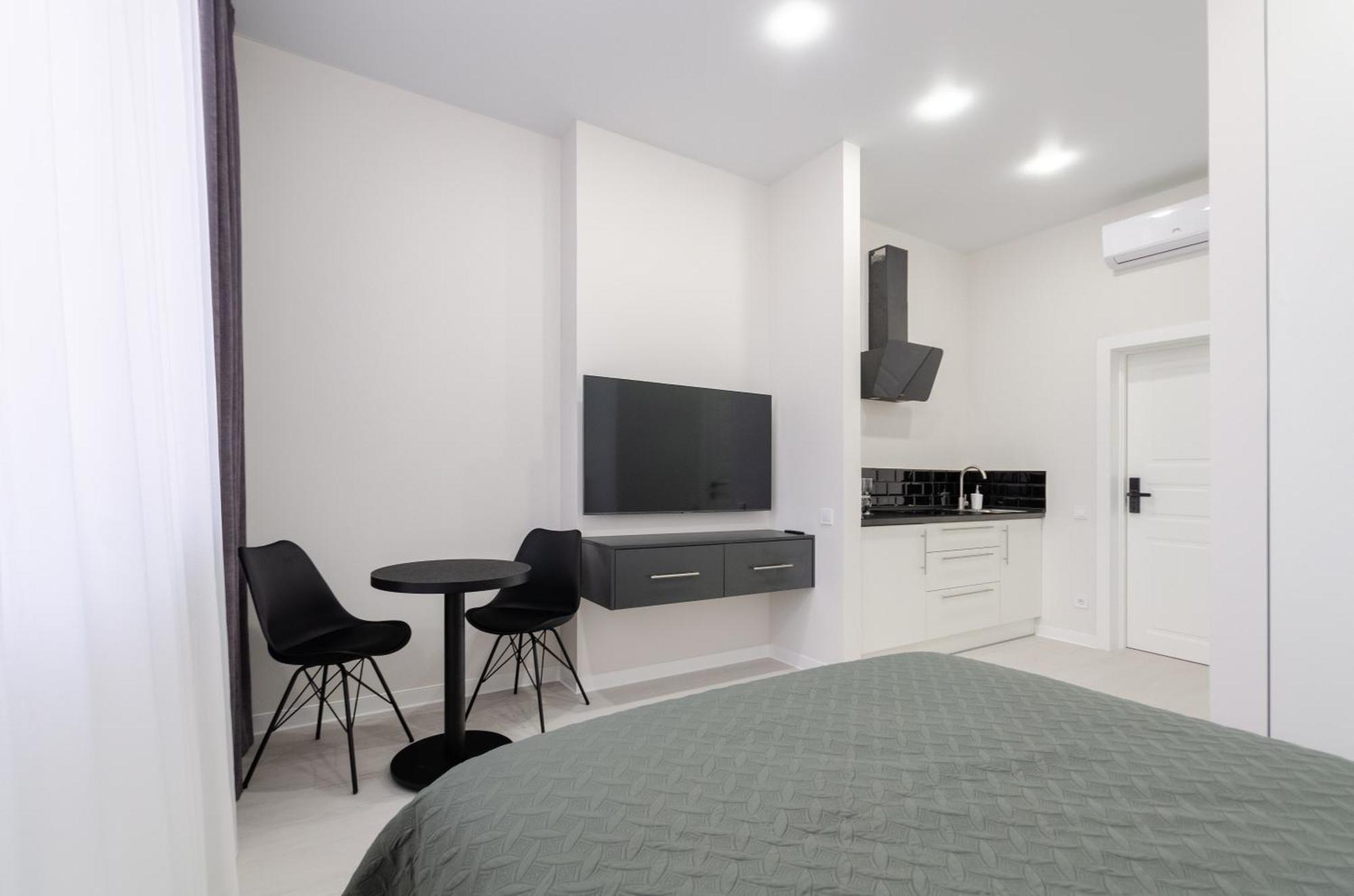 Petrovdom Inn Rc Diplomat Hall -The Smart Hotel Apartment Panoramic City View I Kiew Exterior foto