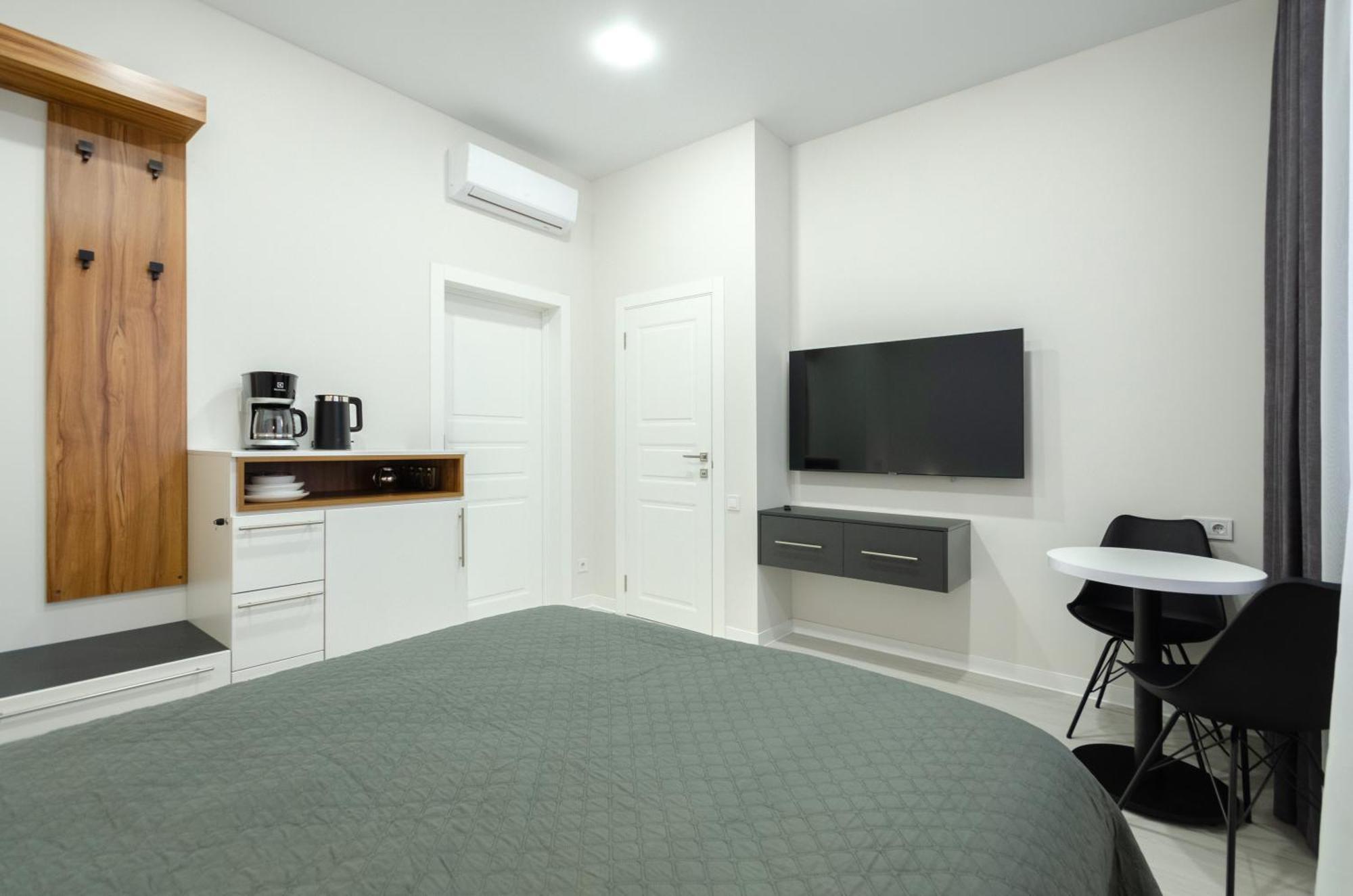 Petrovdom Inn Rc Diplomat Hall -The Smart Hotel Apartment Panoramic City View I Kiew Zimmer foto